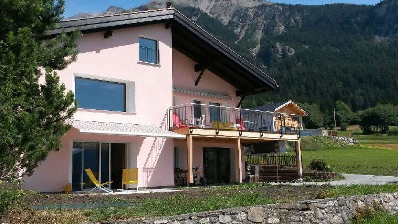 Photo of Patio Balcony in Grisons