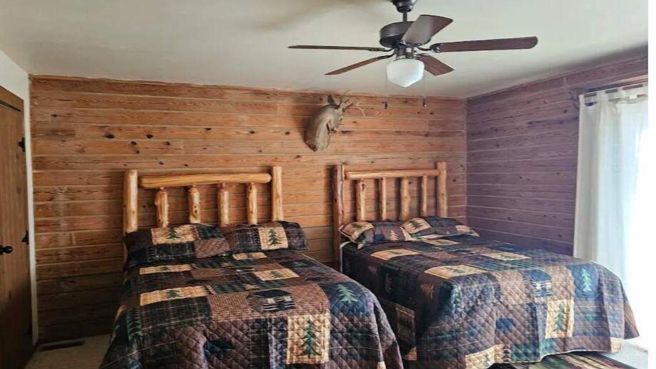 Photo of Bedroom in Pocahontas