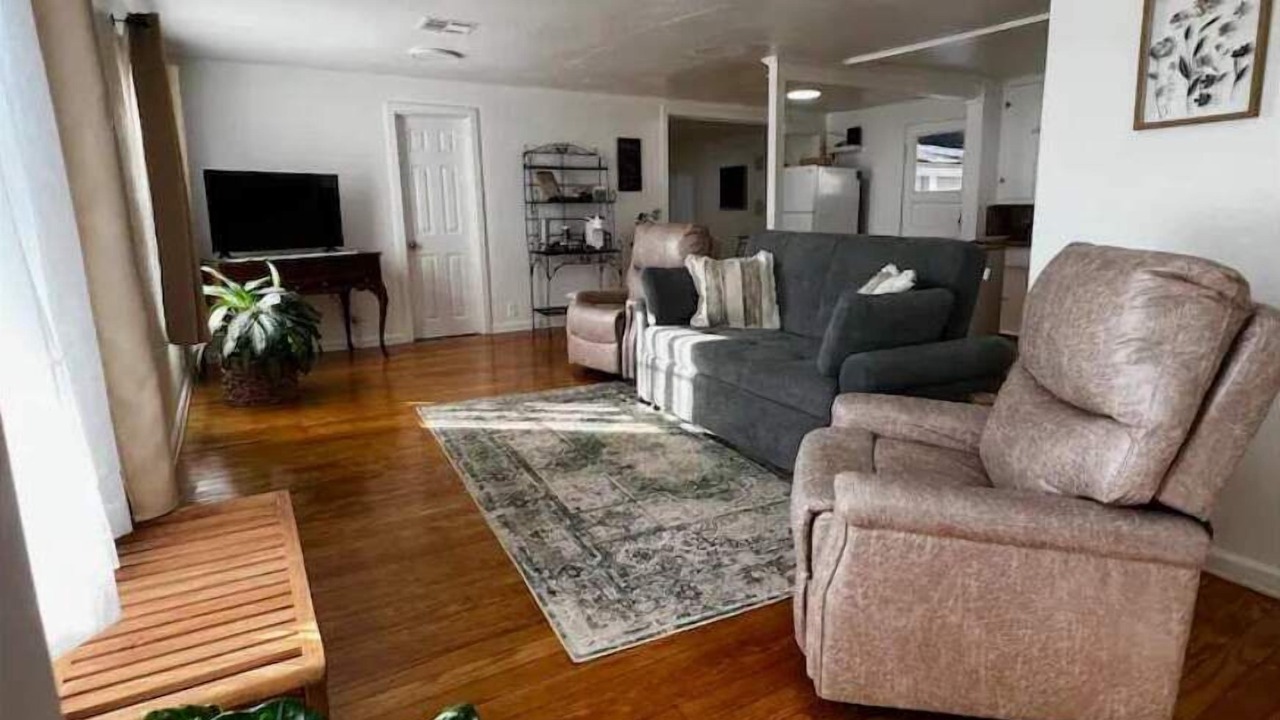 Photo of Livingroom in McAlester