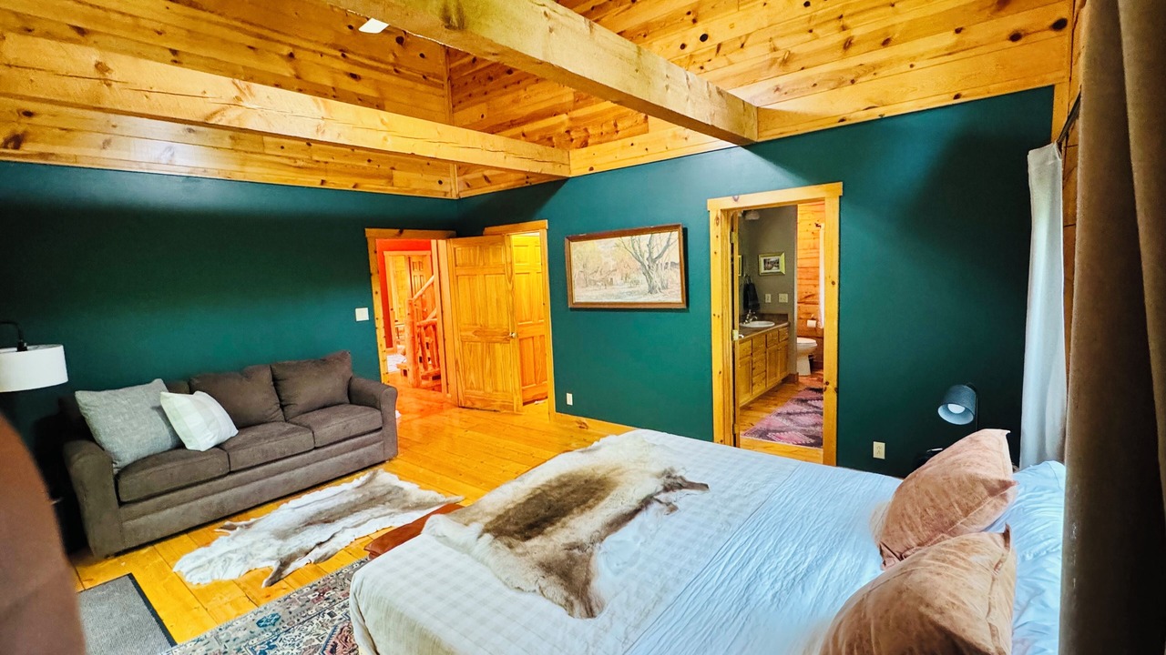 Photo of Bedroom in Golden