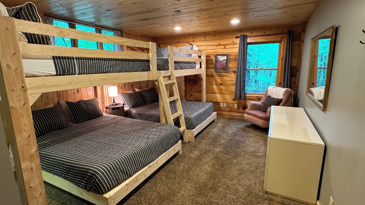Photo of Bedroom in Golden