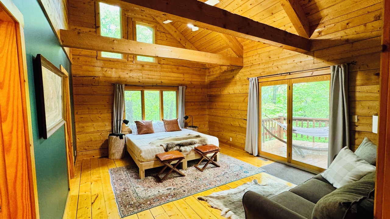 Photo of Bedroom in Golden