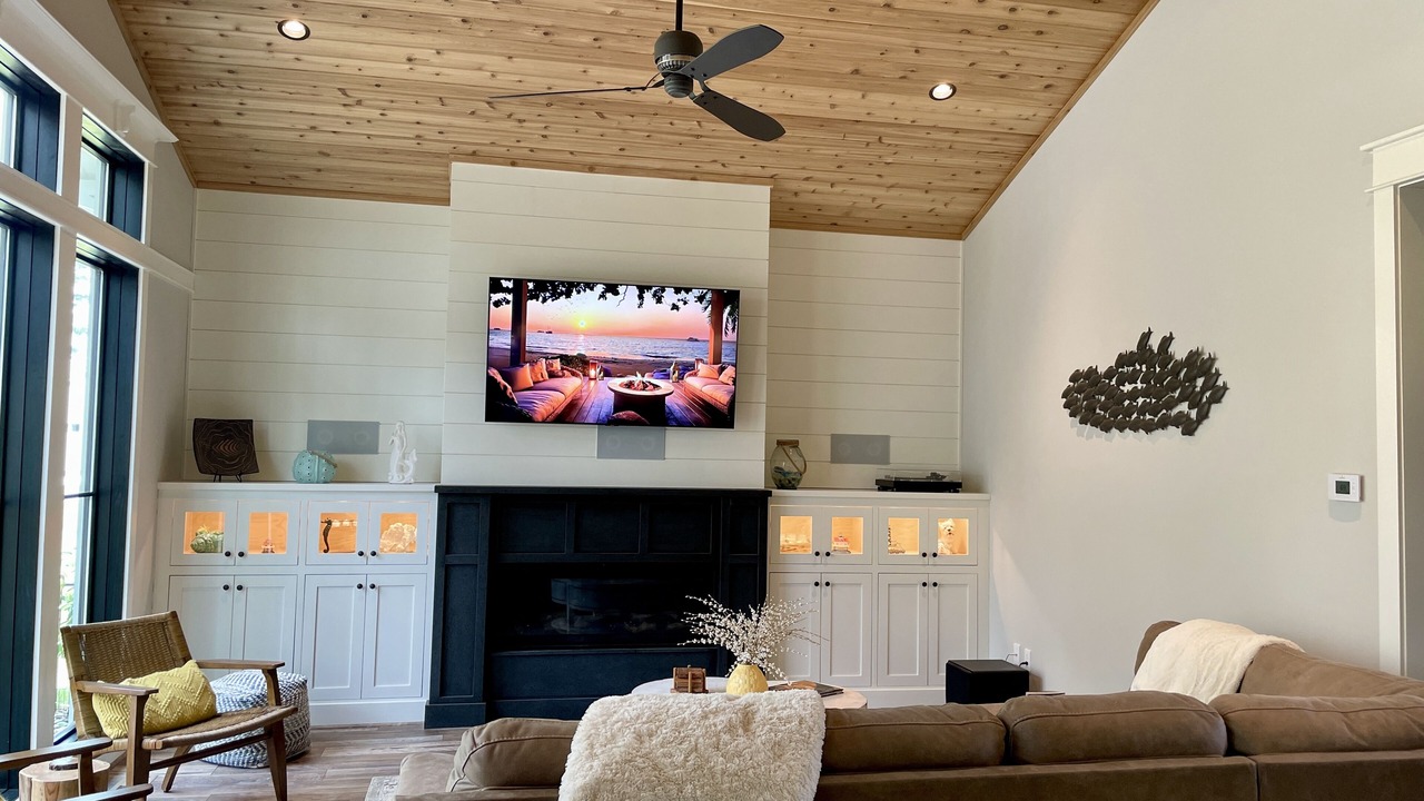 Photo of Livingroom in Kings Creek Landing
