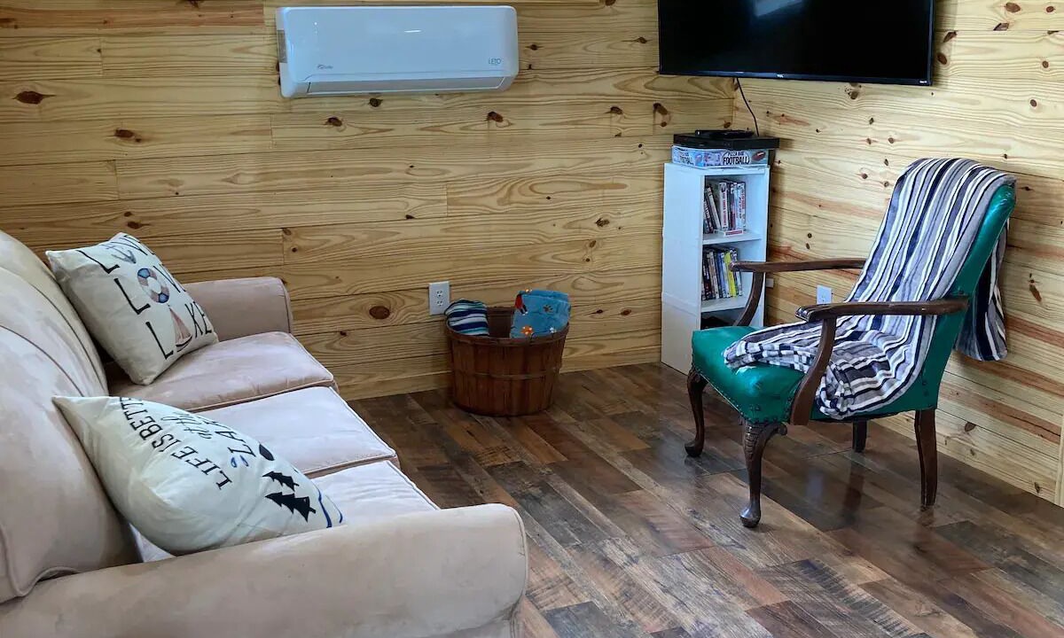 Photo of Livingroom in Bean Station