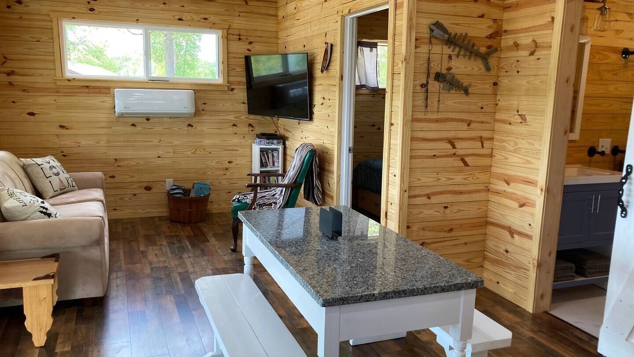 Photo of Livingroom in Bean Station