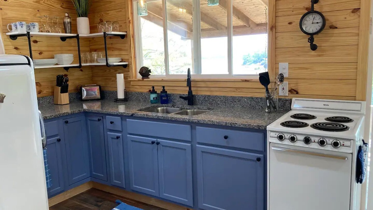 Photo of Kitchen in Bean Station