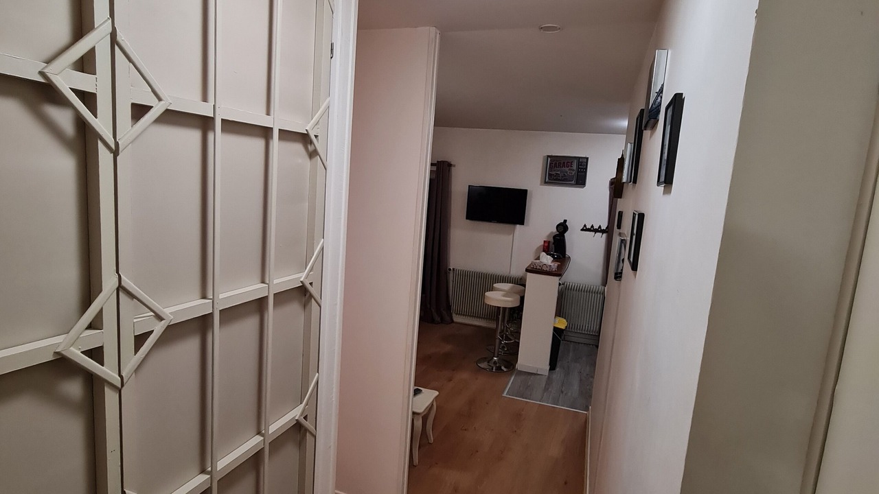 Photo of Others in Moret-sur-Loing