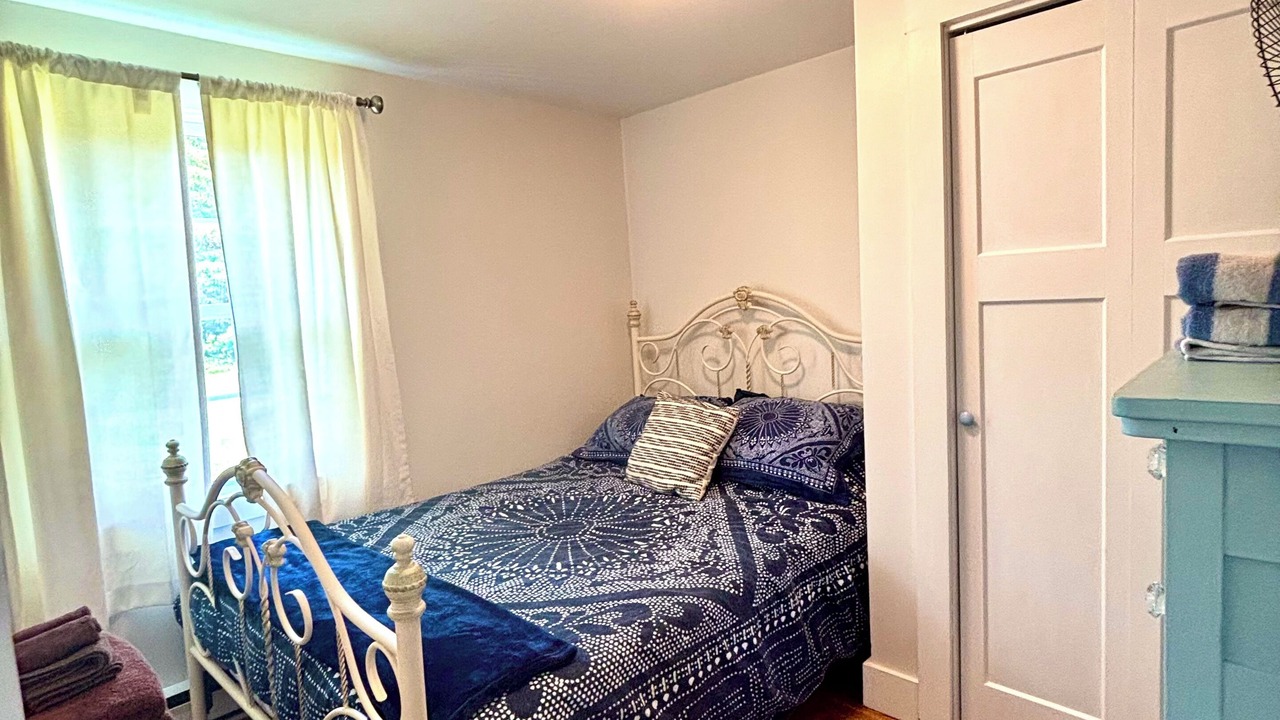 Photo of Bedroom in Corran Ban