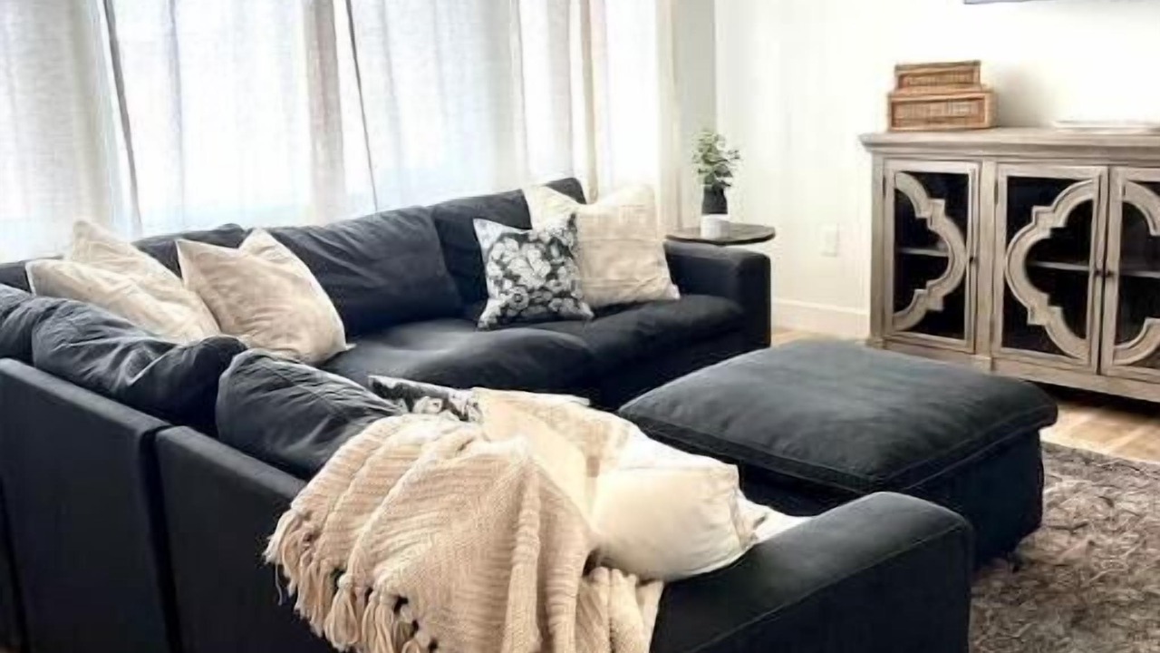Photo of Livingroom in Lyman