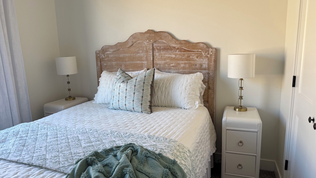 Photo of Bedroom in Lyman