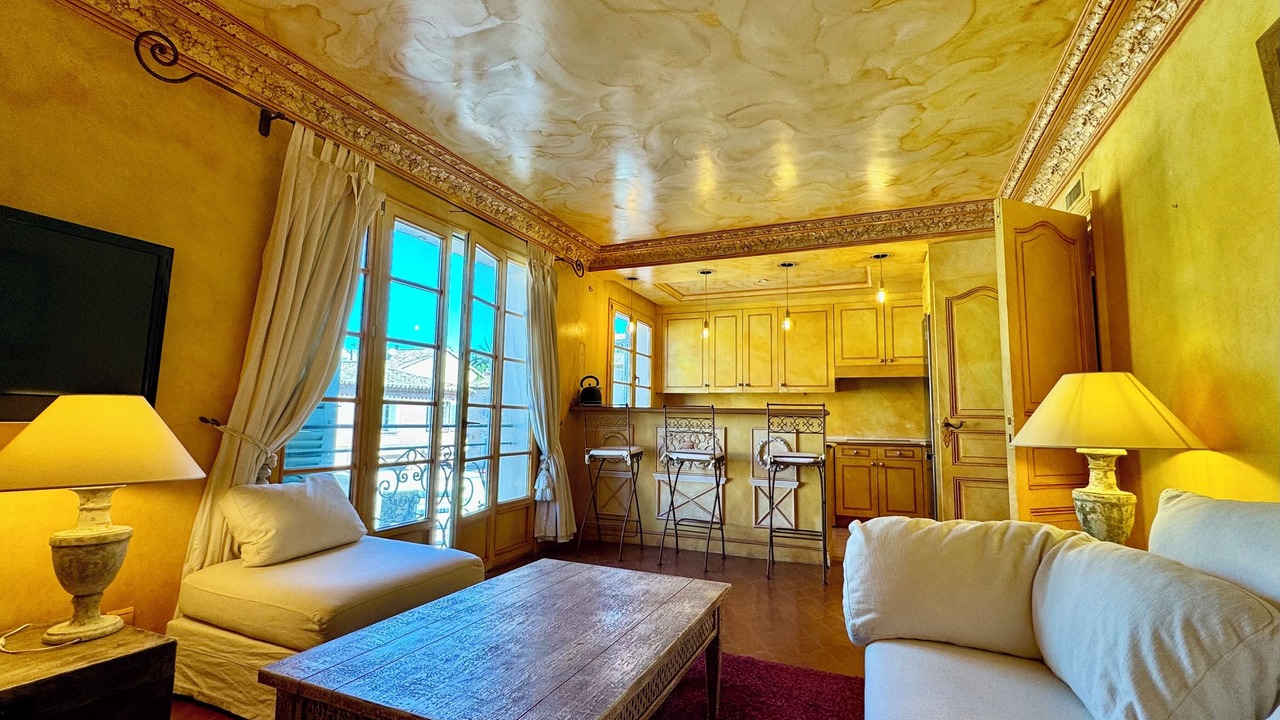 Photo of Livingroom in Saint-Tropez City Centre