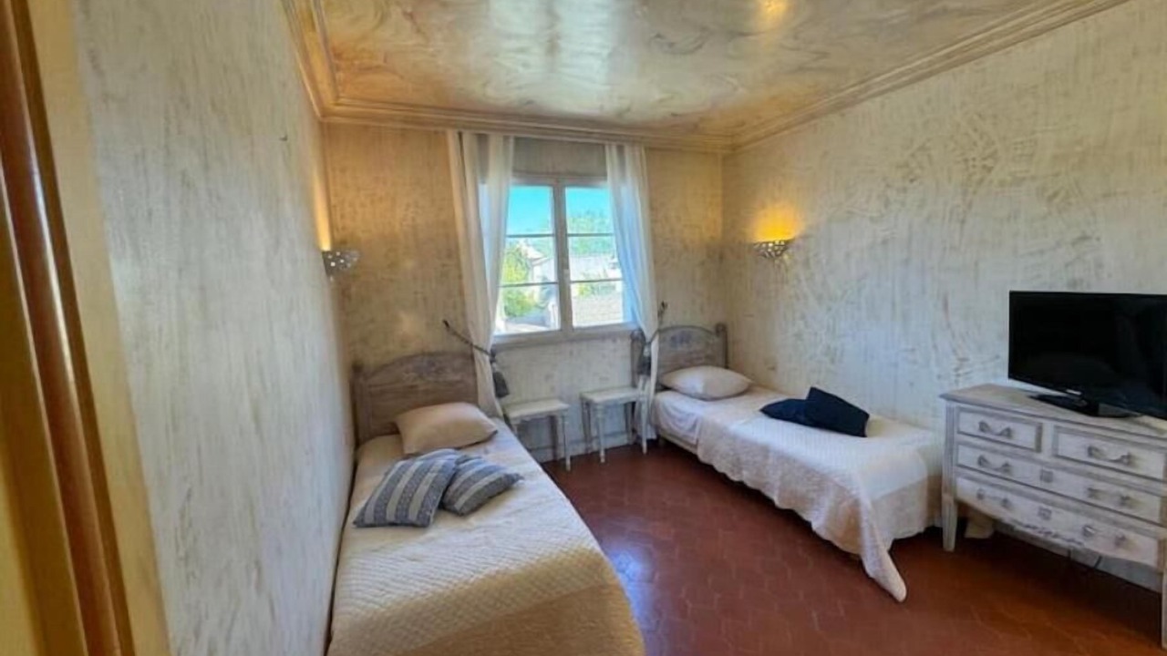 Photo of Bedroom in Saint-Tropez City Centre