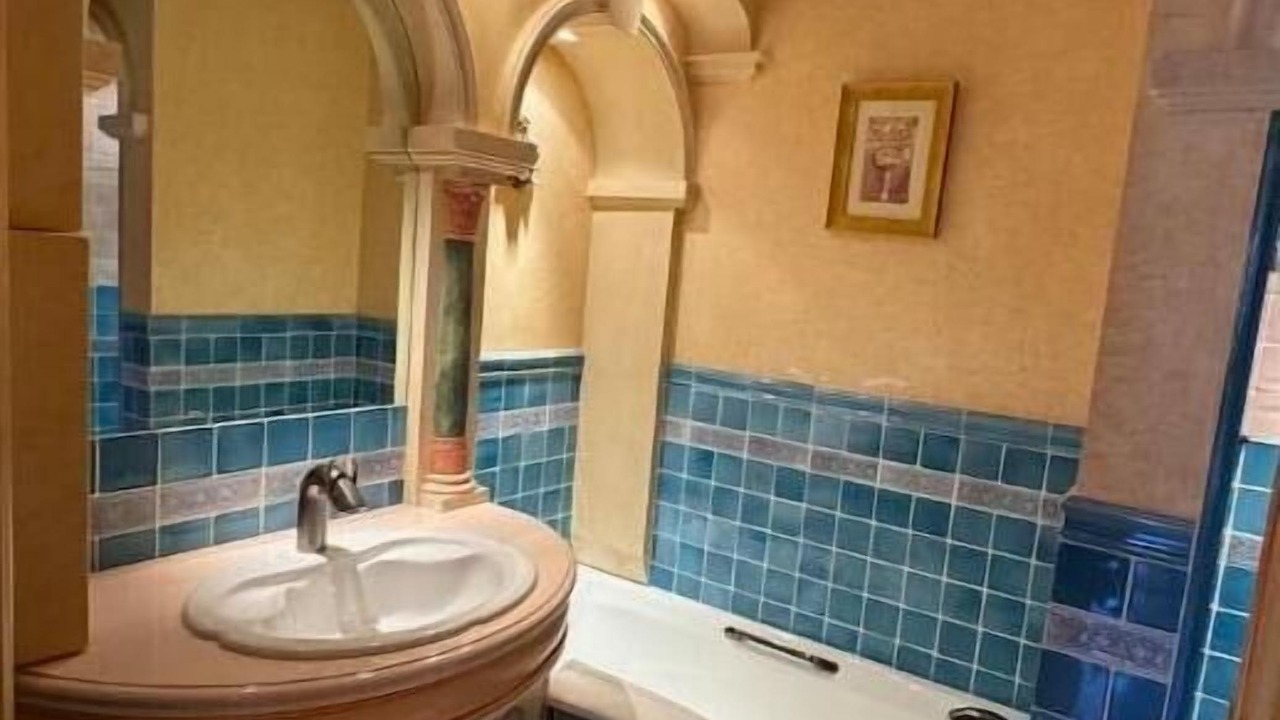 Photo of Bathroom in Saint-Tropez City Centre