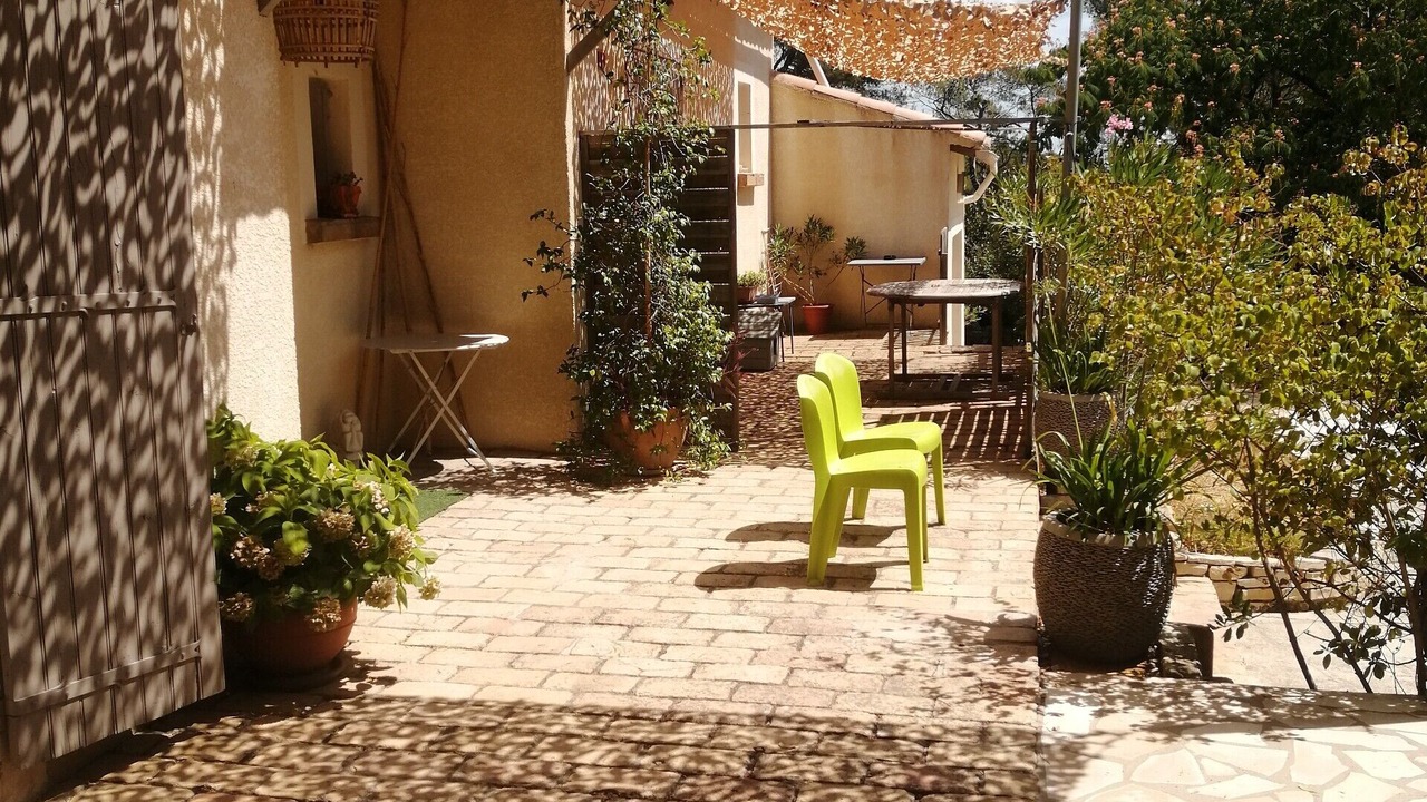 Photo of Patio Balcony in Caveirac