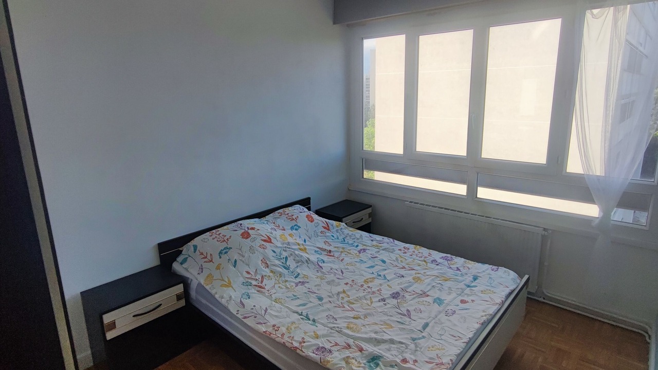 Photo of Bedroom in Stalingrad - Lamothe