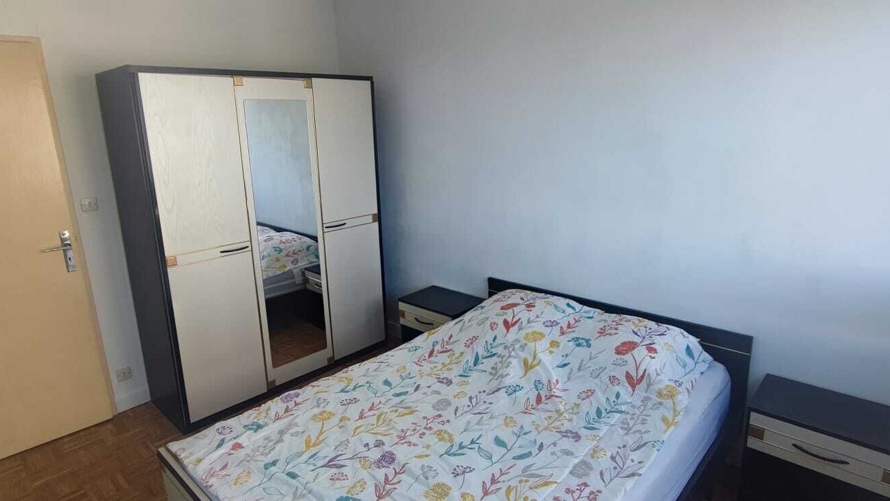 Photo of Bedroom in Stalingrad - Lamothe
