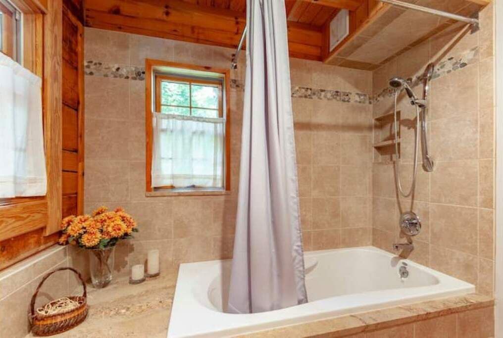 Photo of Bathroom in Faber