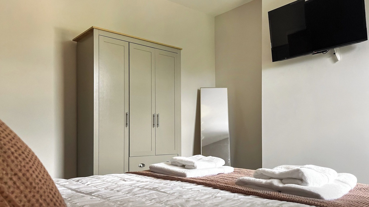 Photo of Others in Tansley