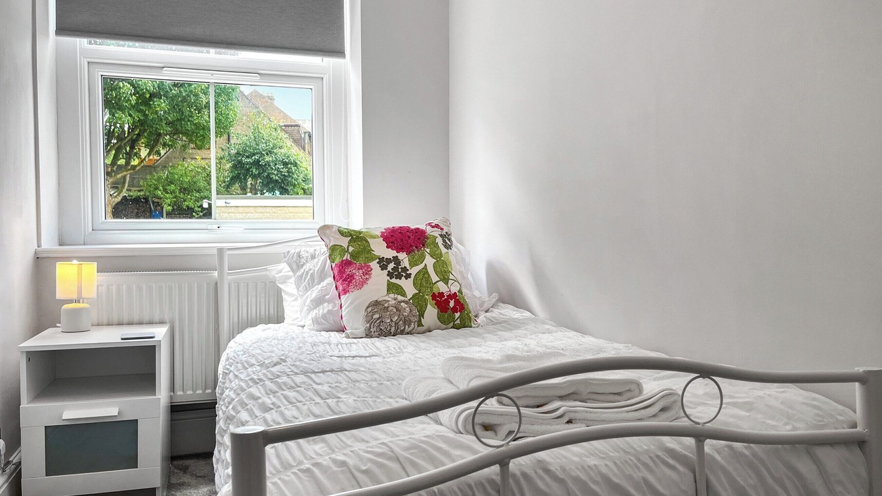 Photo of Others in Tansley