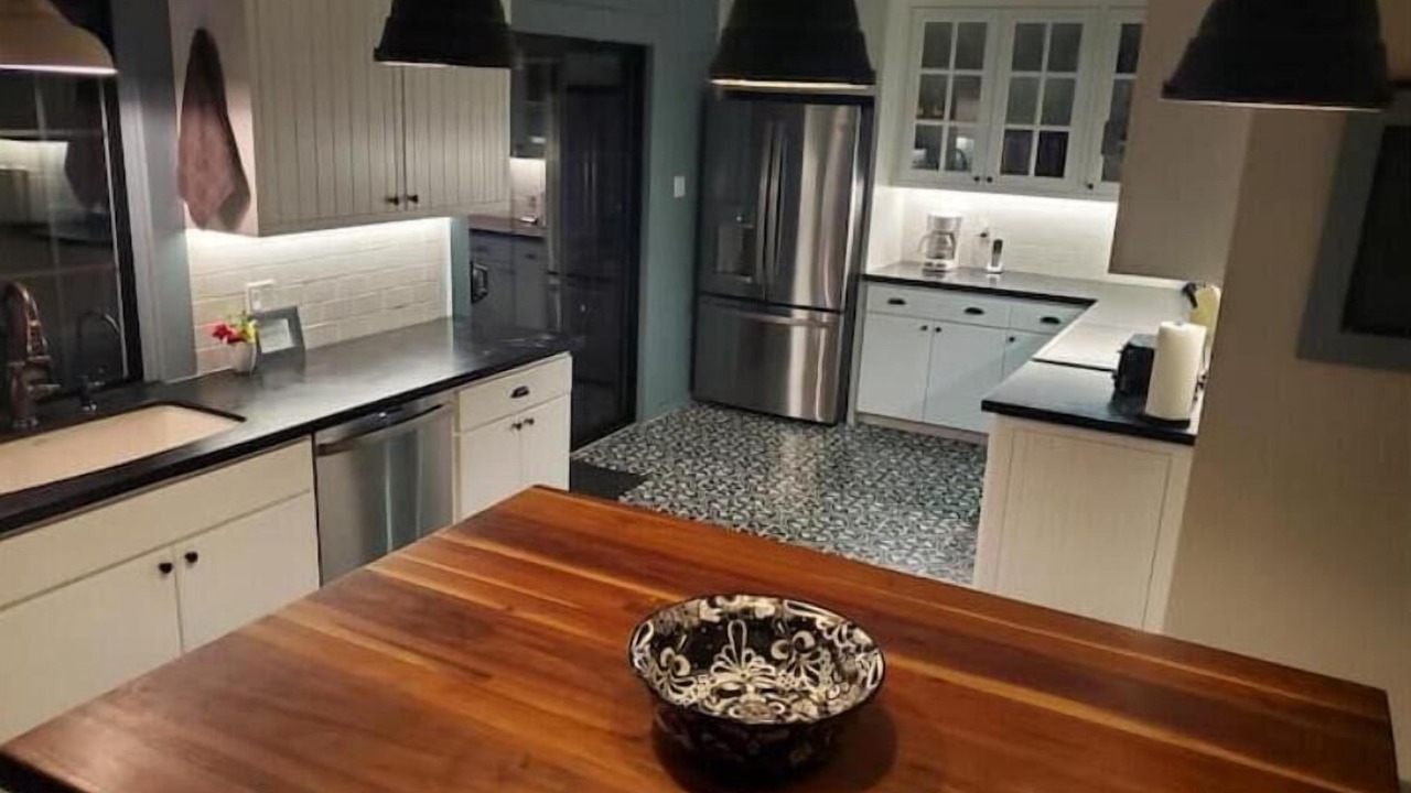 Photo of Kitchen in Cochise County