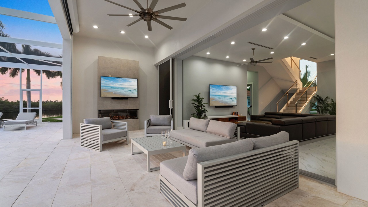 Photo of Livingroom in Pelican