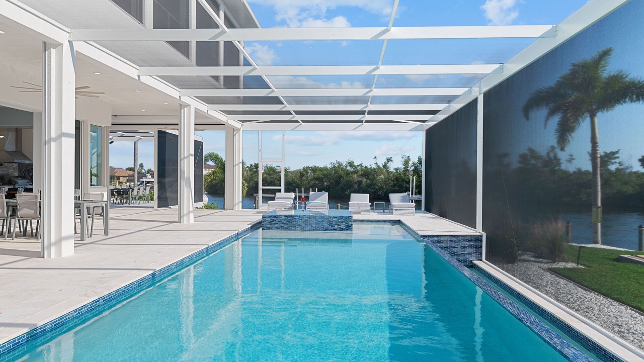 Photo of Outdoor in Pelican