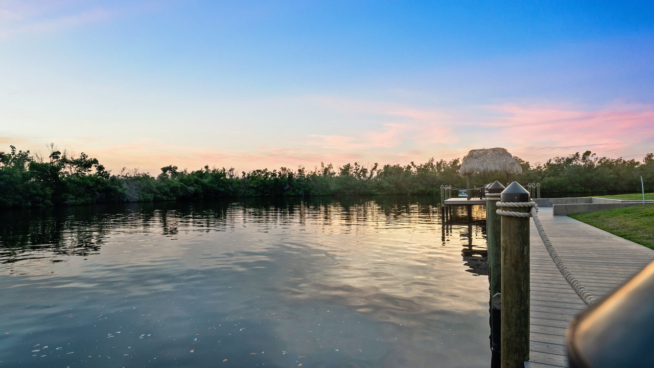 Photo of Outdoor in Pelican
