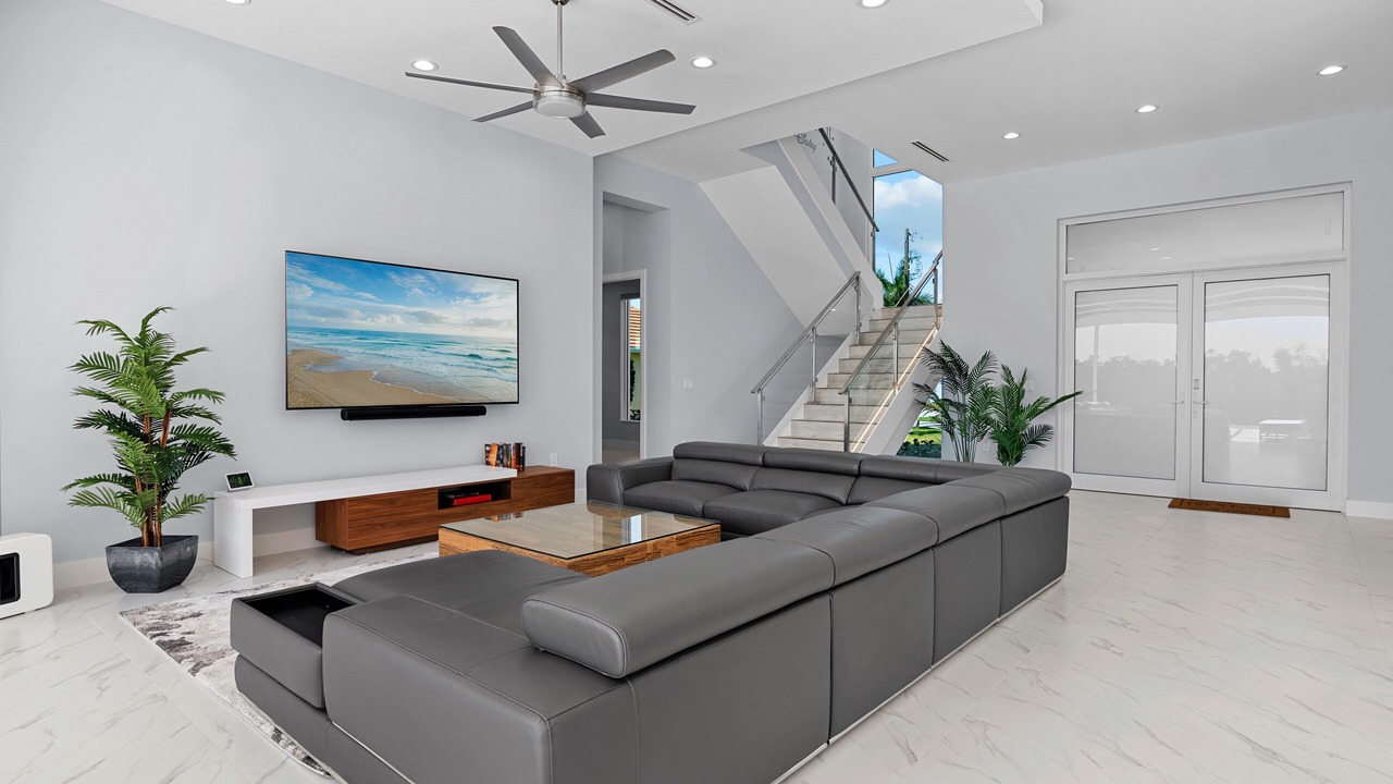 Photo of Livingroom in Pelican