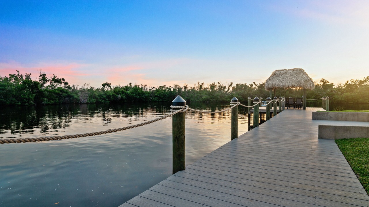 Photo of Outdoor in Pelican