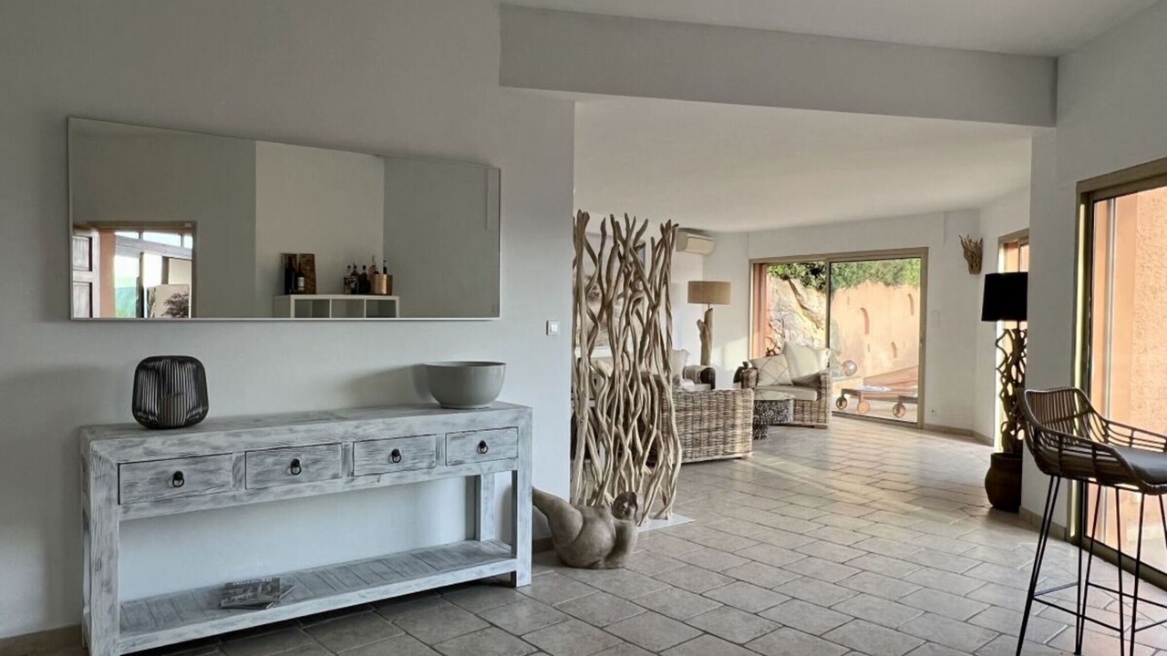Photo of Livingroom in Hyeres City Centre