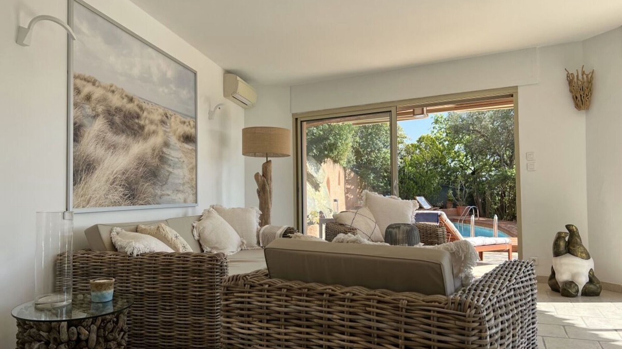 Photo of Livingroom in Hyeres City Centre