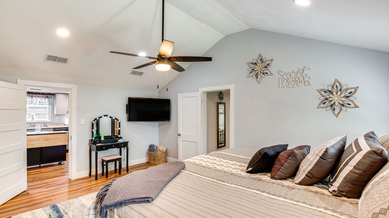 Photo of Bedroom in Grapeland