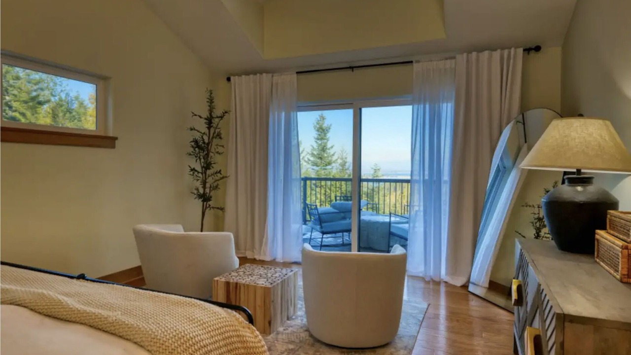 Photo of Bedroom in Sagle