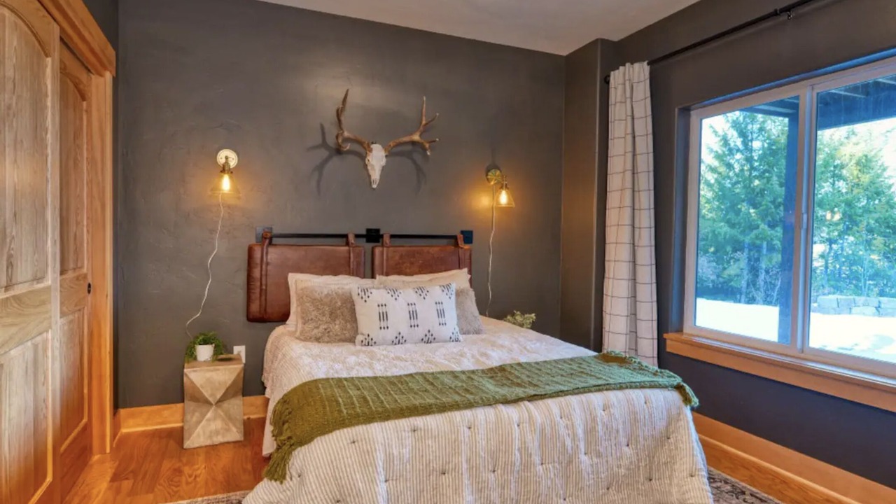 Photo of Bedroom in Sagle