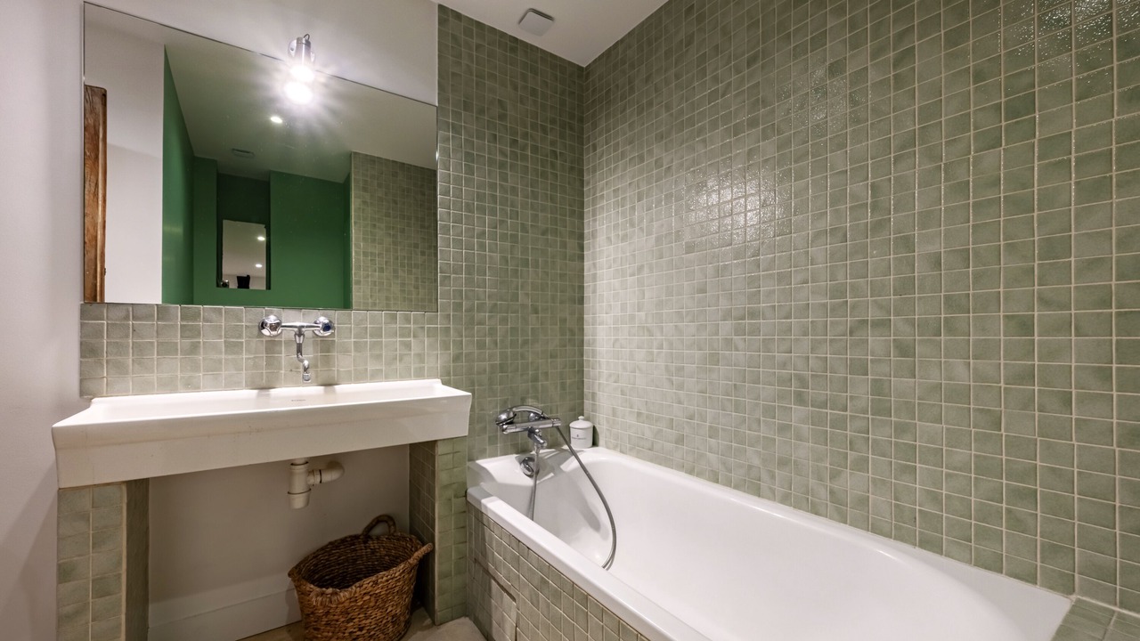 Photo of Bathroom in Batignolles