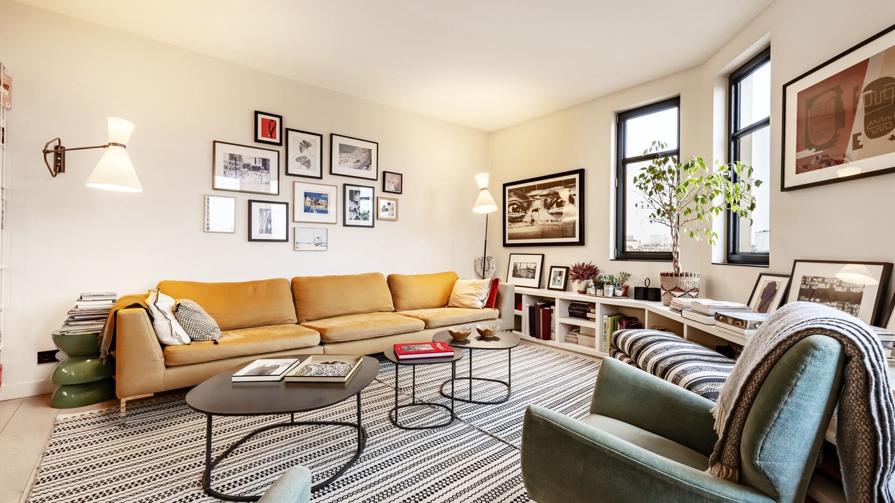 Photo of Livingroom in 17th Arrondissement