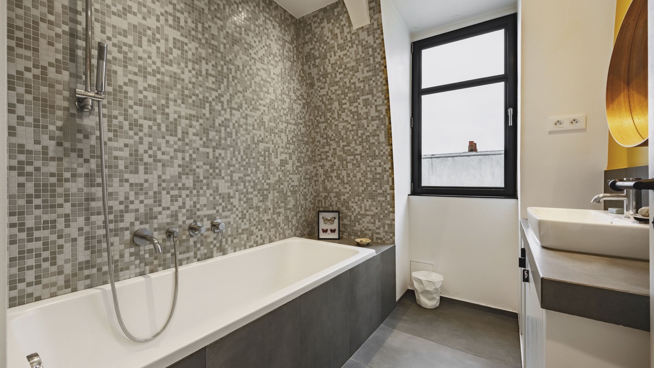 Photo of Bathroom in 17th Arrondissement