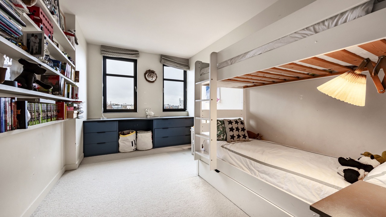 Photo of Bedroom in 17th Arrondissement