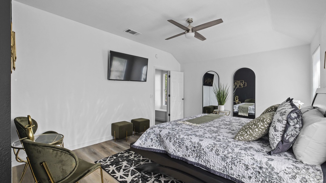 Photo of Bedroom in Del Valle