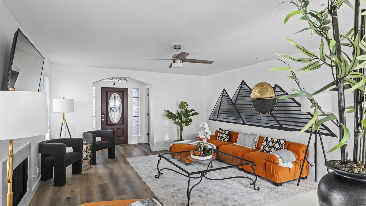 Photo of Livingroom in Del Valle