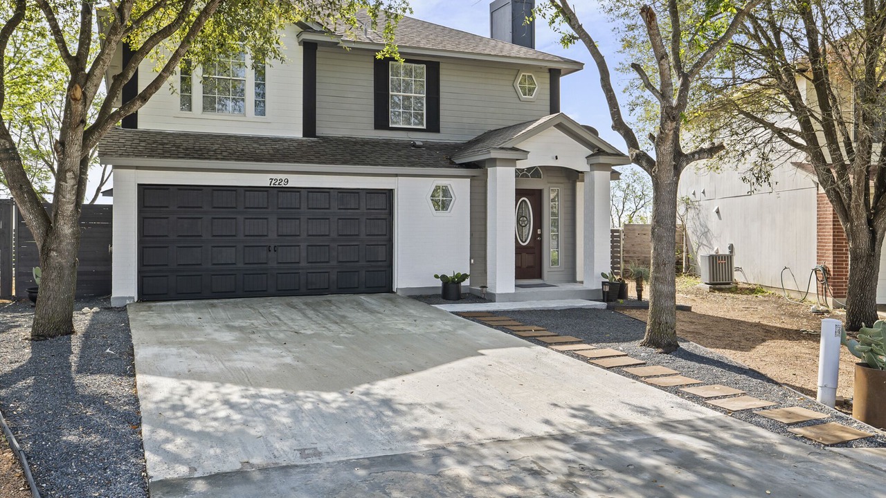Photo of Outdoor in Del Valle