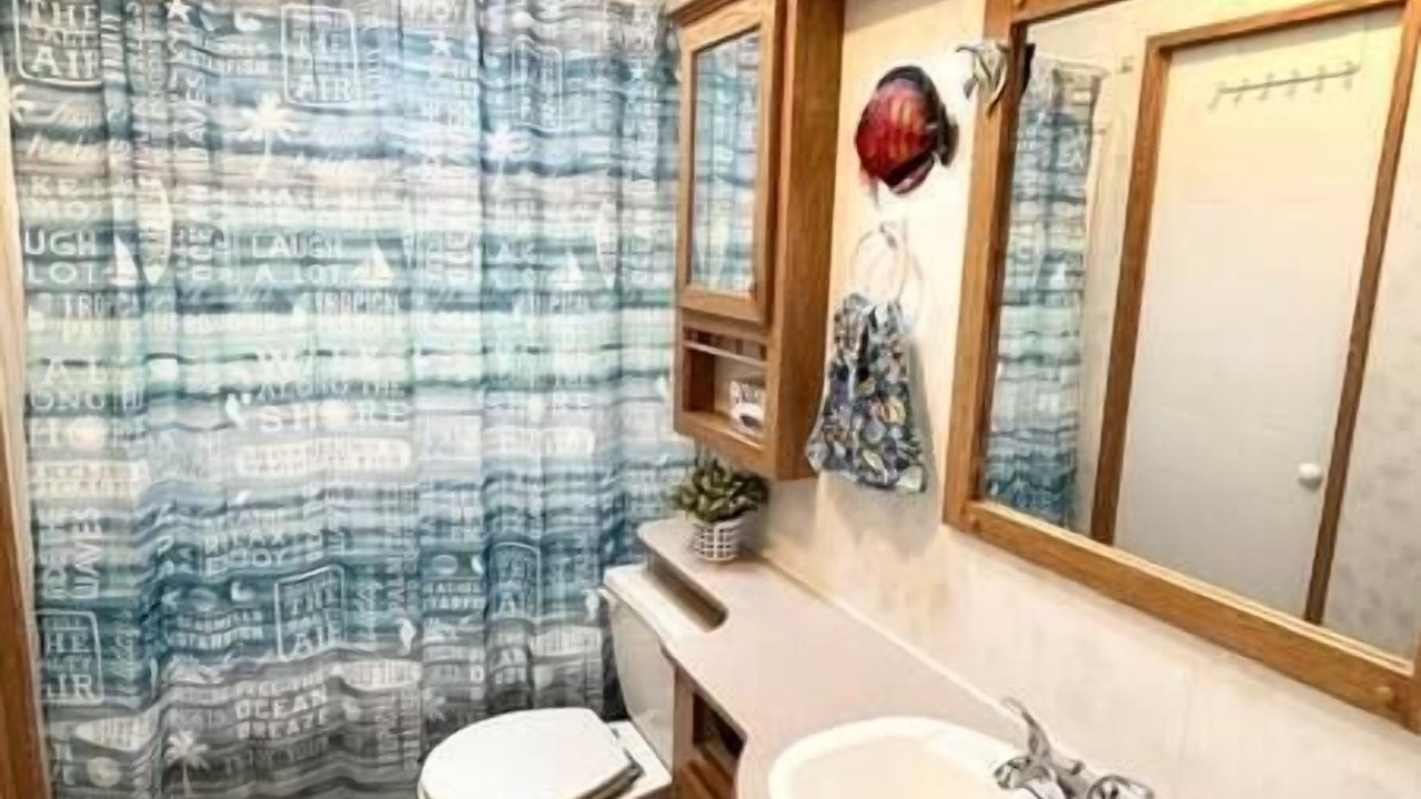 Photo of Bathroom in Sherkston