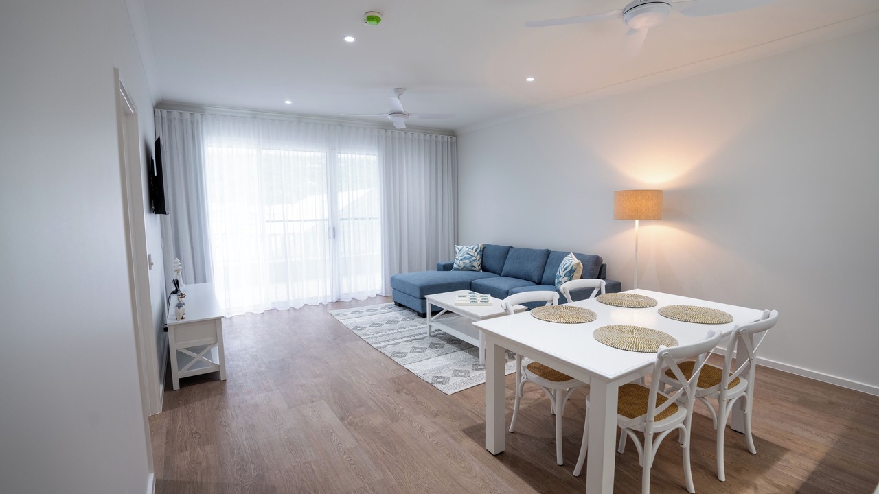 Photo of Livingroom in Trinity Beach