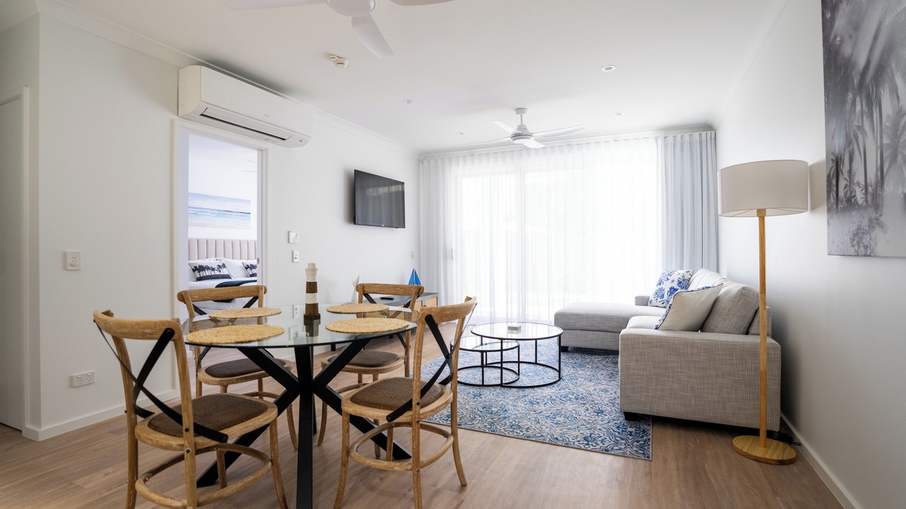 Photo of Livingroom in Trinity Beach