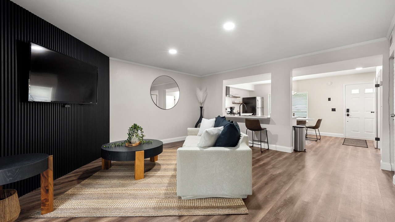 Photo of Livingroom in Smyrna