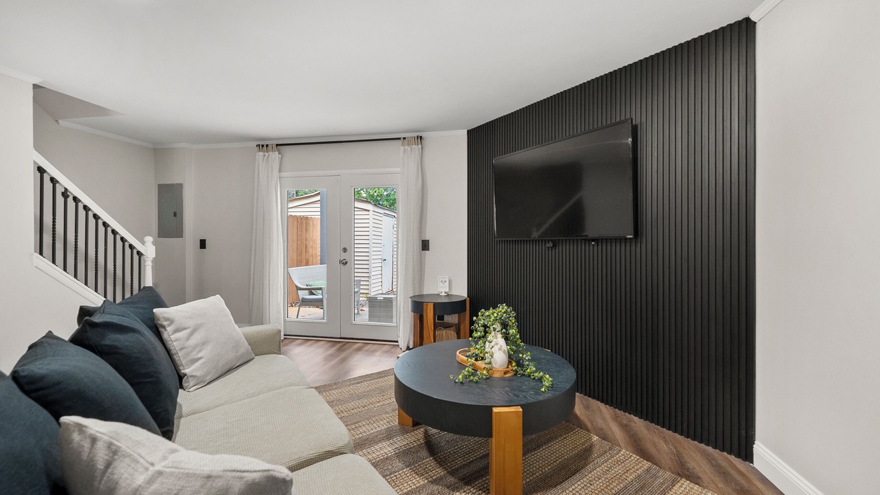 Photo of Livingroom in Smyrna