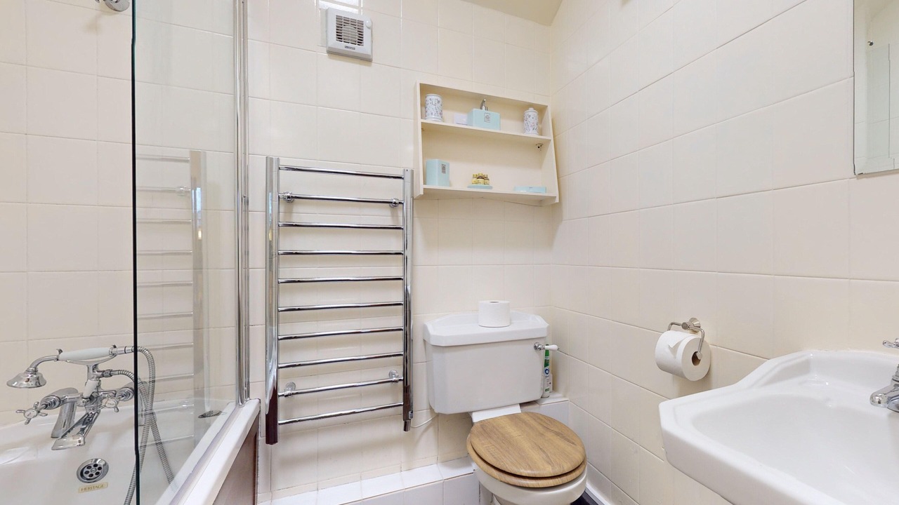 Photo of Bathroom in Dulverton