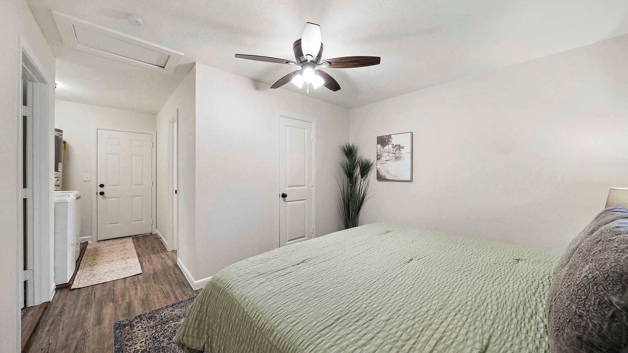 Photo of Bedroom in Baytown