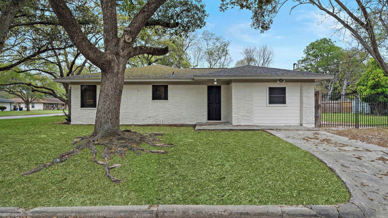 Photo of Outdoor in Baytown