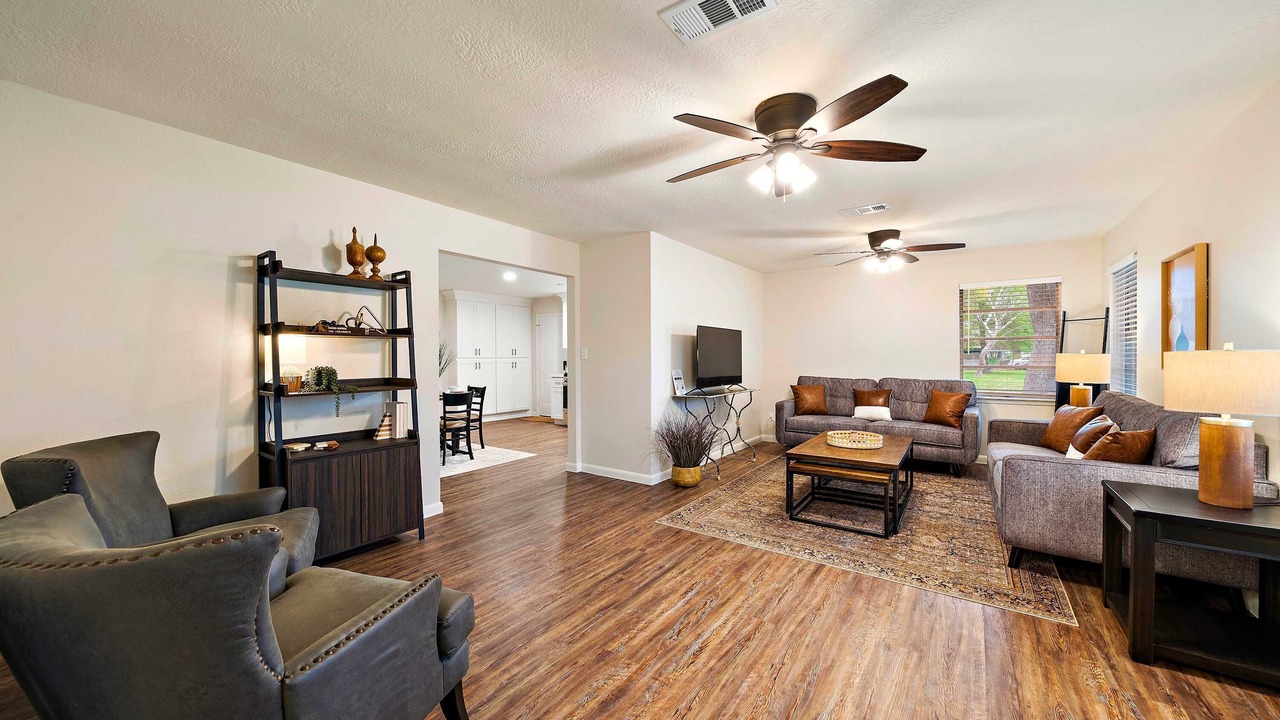 Photo of Bedroom in Baytown